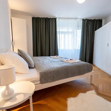 Verve Old Town Dunajska *